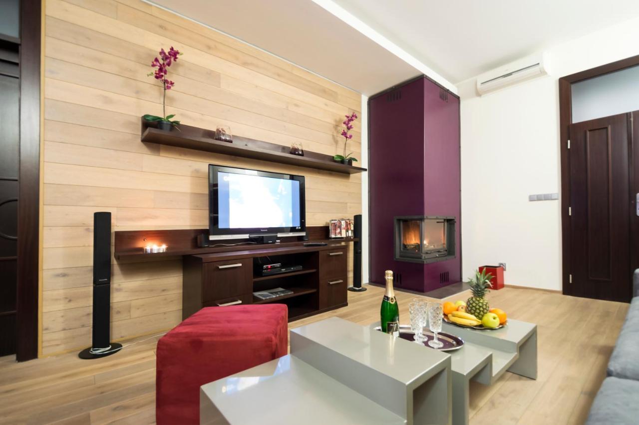Luxury Apartments Pricna براغ المظهر الخارجي الصورة